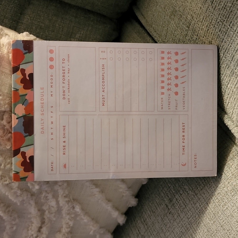 Anthropologie Daily Schedule Planner Pad by Elum